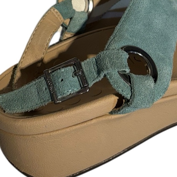 Vionic Jolie Teal and Tan Women's Sandals size 9 - Picture 8 of 10